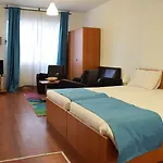 West Gate 公寓 布加勒斯特