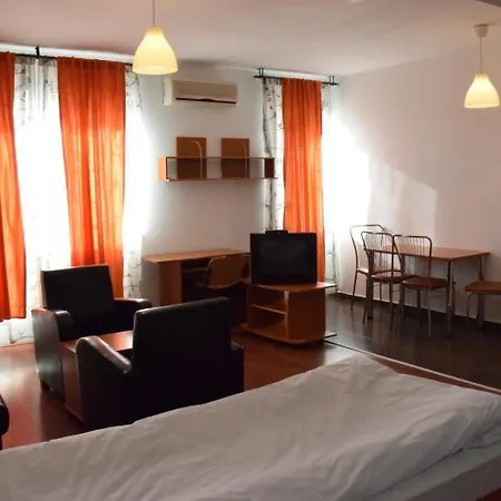 Апартаменты West Gate Бухарест