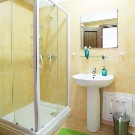 West Gate Апартаменти Бухарест